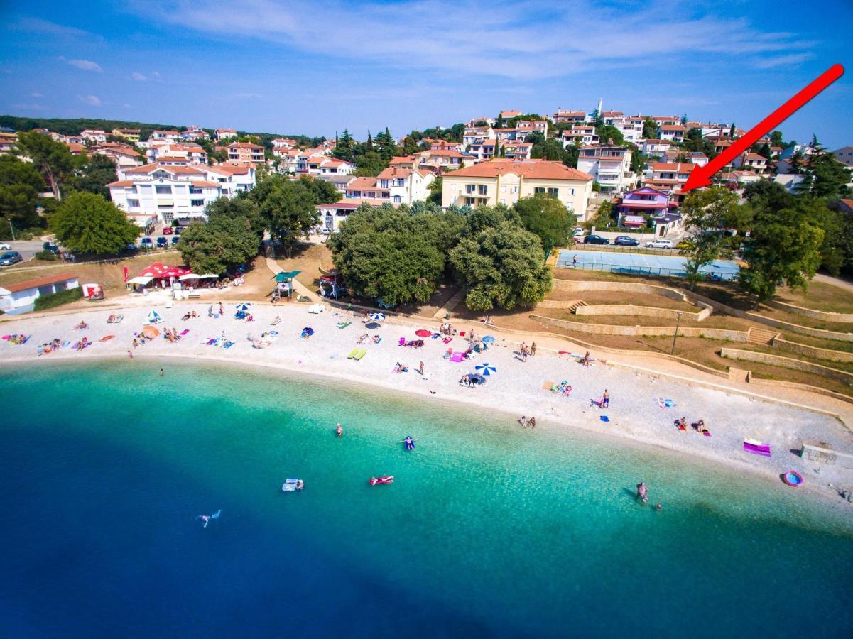 Holiday Apartment 50M From The Beach ペシュチャーナ・ウヴァラ エクステリア 写真